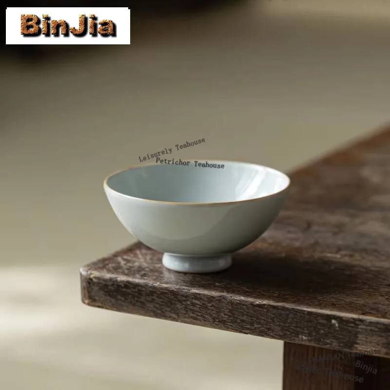 

90ml Boutique Azure Ru Kiln Porcelain Tea Bowl Ice Cracked Glaze cone Master Cup Puer Tea Bowl Meditation Cup Kung Fu Teaset
