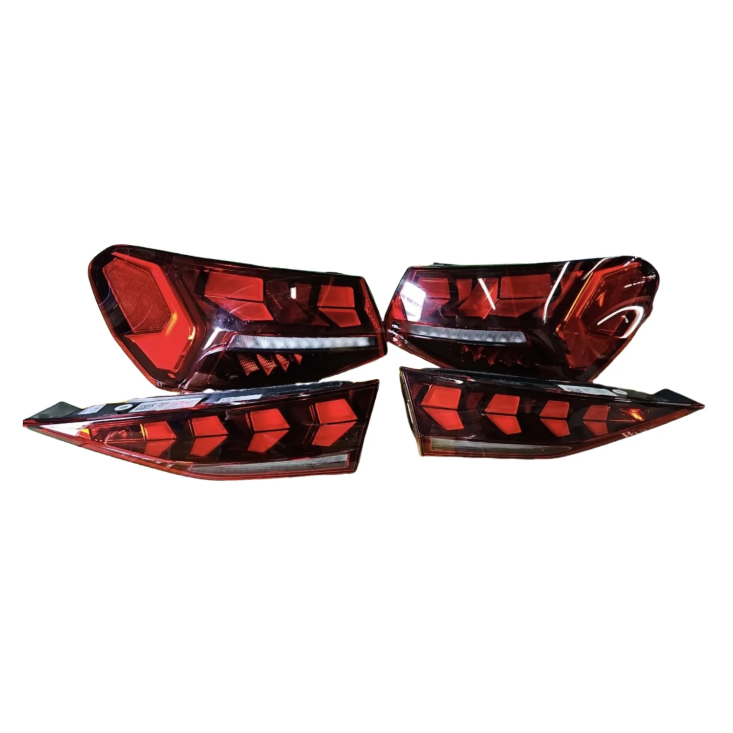 

Подходит для Audi A3 Taillight 2024-2025 Audi 8Y Стоп-сигнал в сборе, версия ЕС, светодиодные задние фонари, поворотники для замены Plug and Play