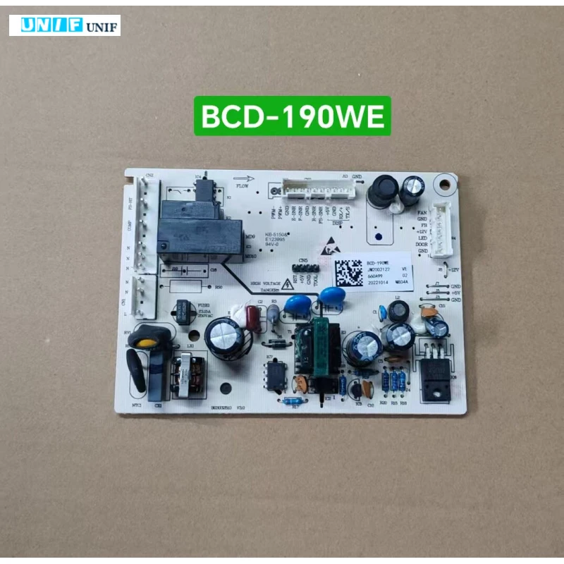 

Плата управления блоком питания 2002122 для холодильников Hisense Ronshen BCD-190WE BCD-192WE