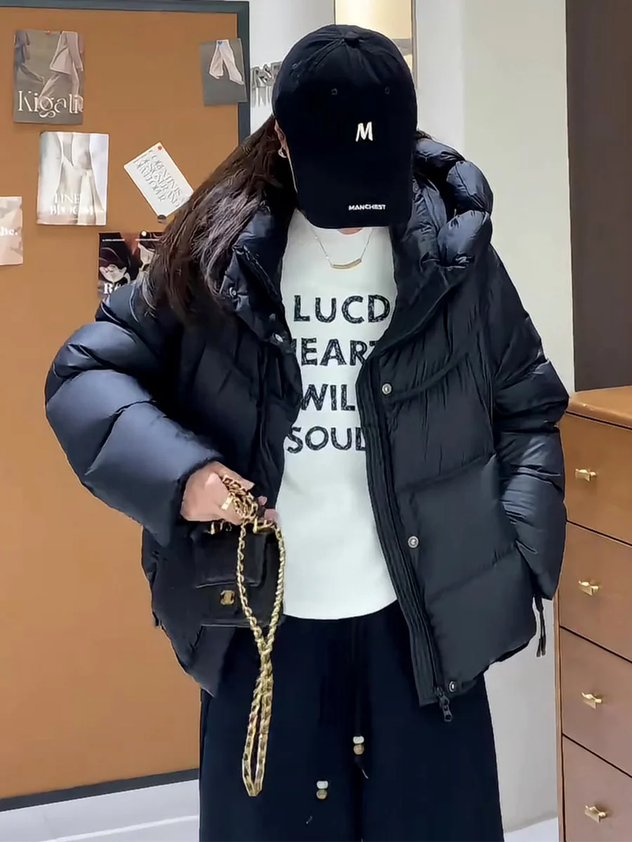 เสื้อโค้ทกันหนาวผู้หญิงแบบมีฮู้ด แบรนด์ Bla ort Puffer รุ่น Thiened  บุขนเป็ด  ซิป  ใส่สบาย  รับประกันความอบอุ่น