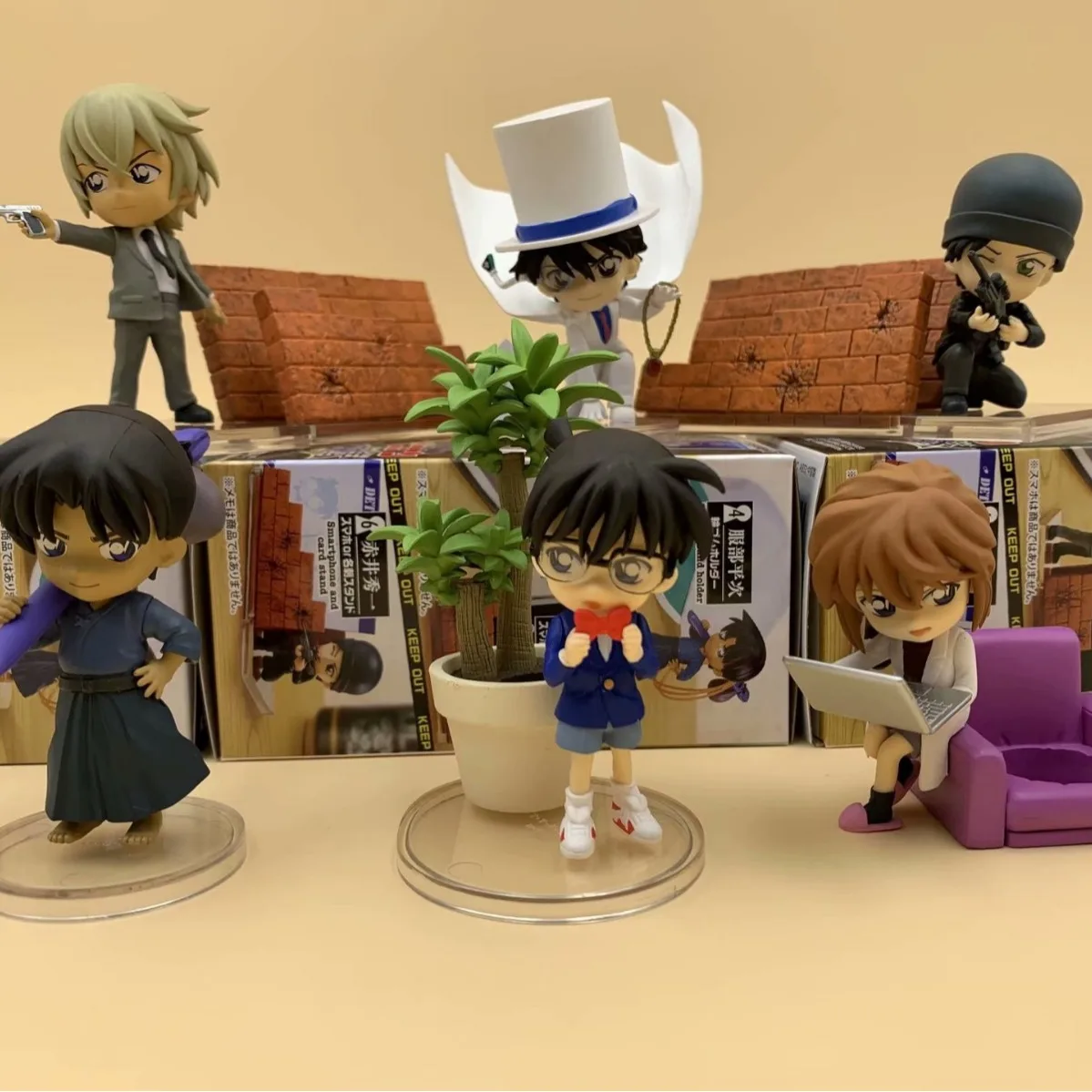 

Nendoroid Detective Conan GSC Conan Edogawa Kuroba Kaito haibara ai Kudou Shinichi Mouri Ran Anime Figure Desktop car ornament