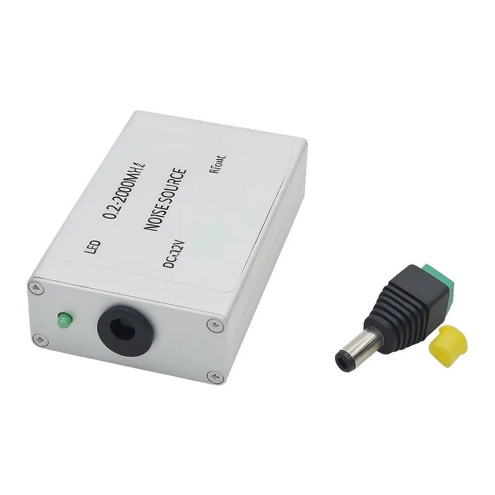 0 22000M Noise Signal Generator with for spectrum Tracking for source and High Flatness for RF Measurement and Signal