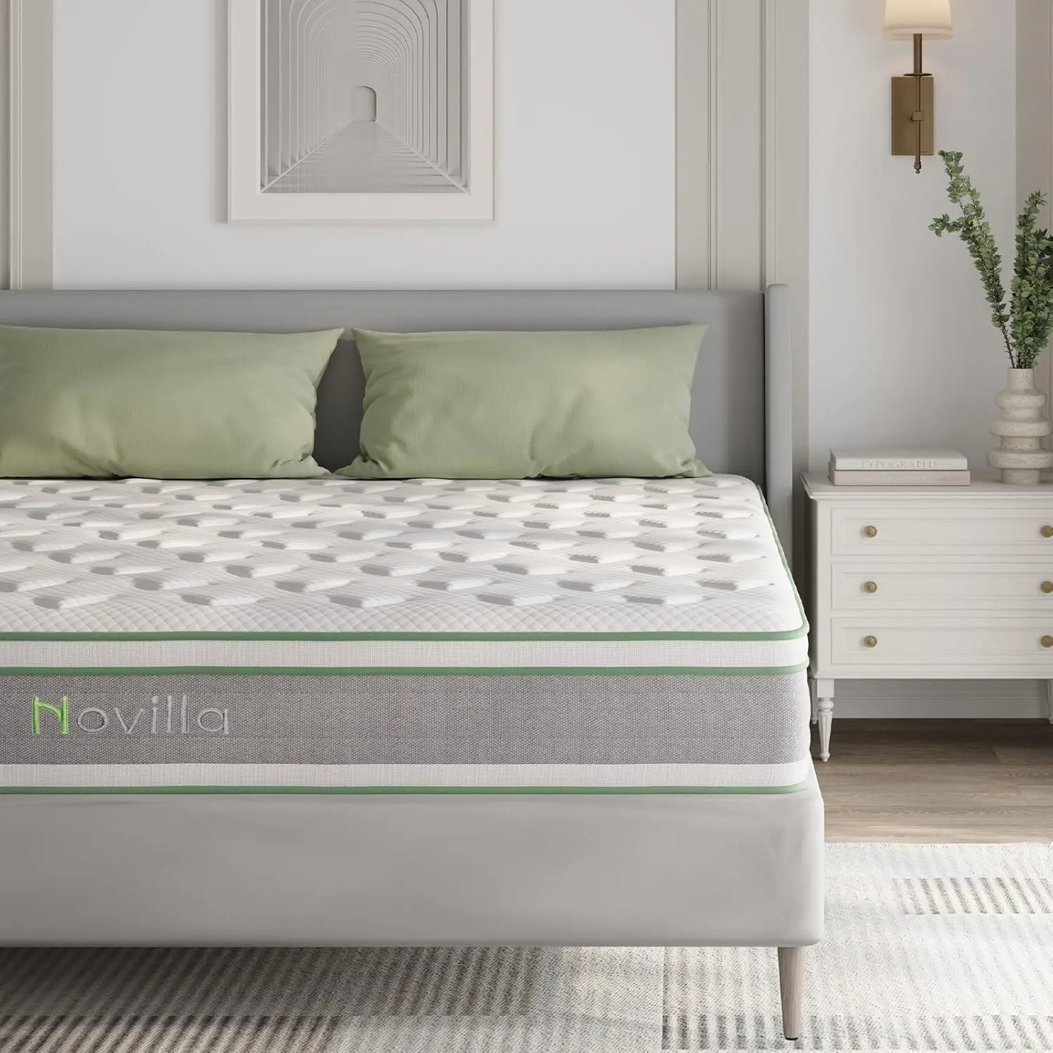 

Матрас Novilla Queen 12-дюймовый, гелевая пена с эффектом памяти и карманные катушки с изоляцией движения для освежающего сна, средней твердые ощущения