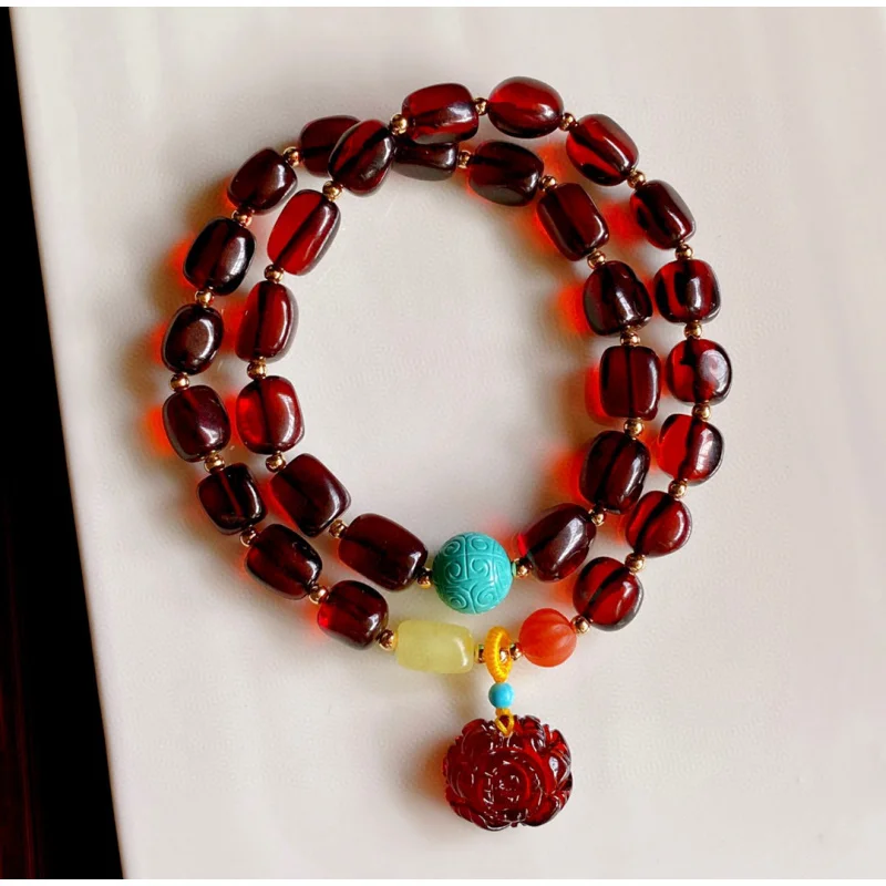 

Layer With Blood Amber Peony Flower Double Circle Bracelet
