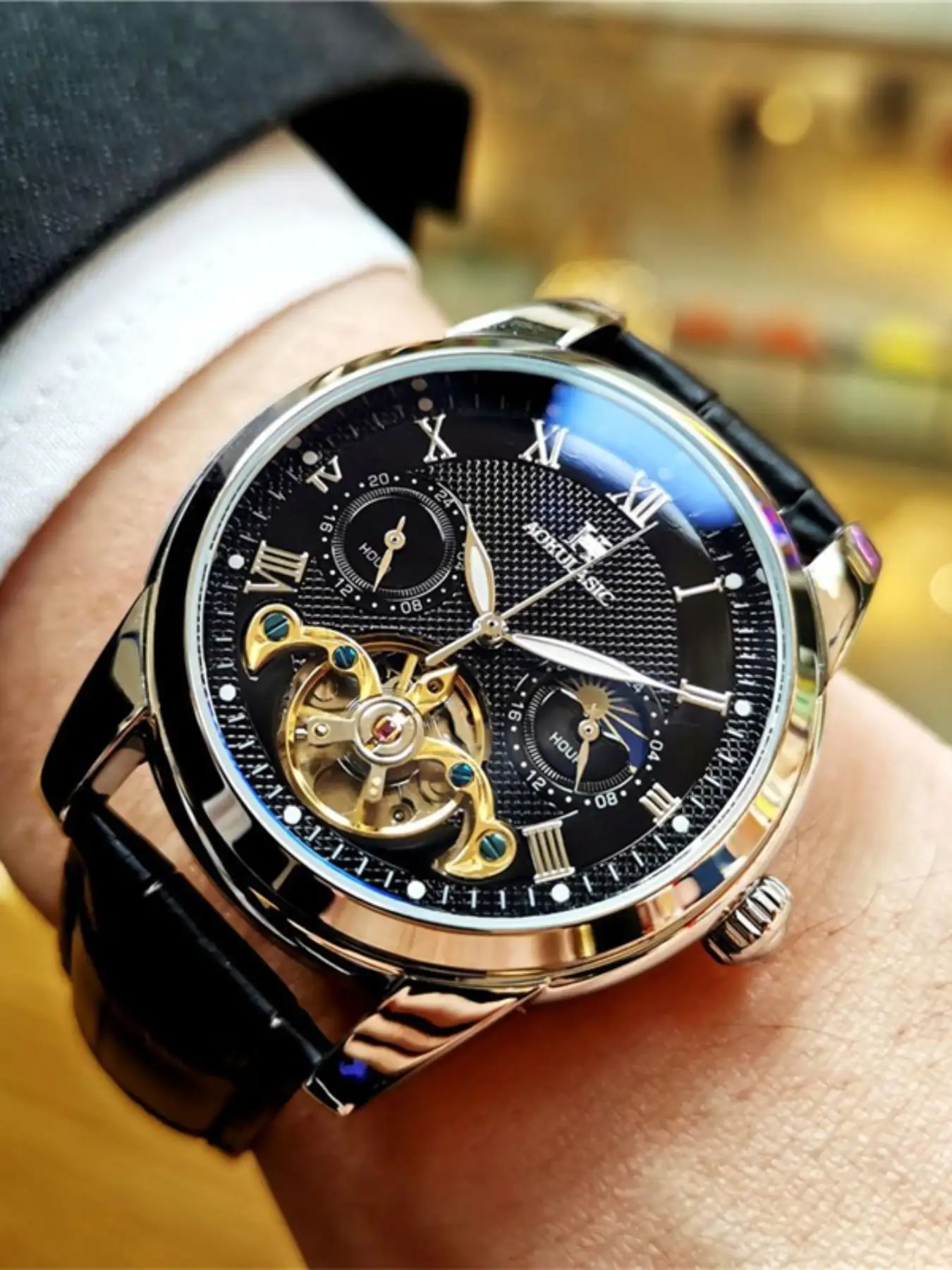 Hollow Tourbillon Watch] Commercial-Style Hollow Tourbillon Mechanical Watch - Light Luxury Men's Watch, Skeleton Design, 24-Hour Moon Phase Display, Hollow Design, Round Alloy Case, Automatic Winding, No Battery, Preferred Gift Choice
