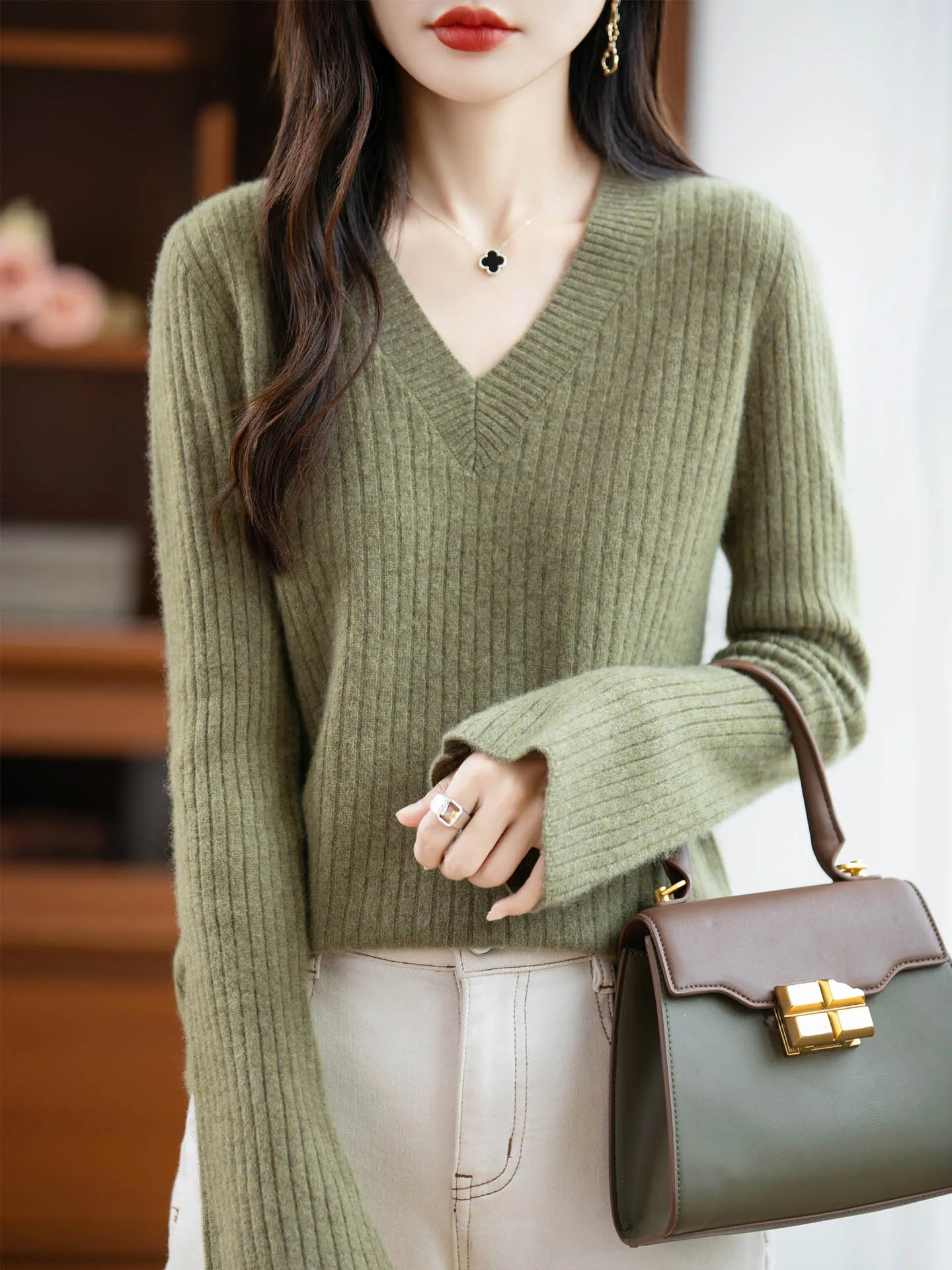 Vertical Ribbed Knit V Neck Sweater 100% Merino Wool Long Sleeve Women Soft Slim Fit Casual Basic Layer Pullover