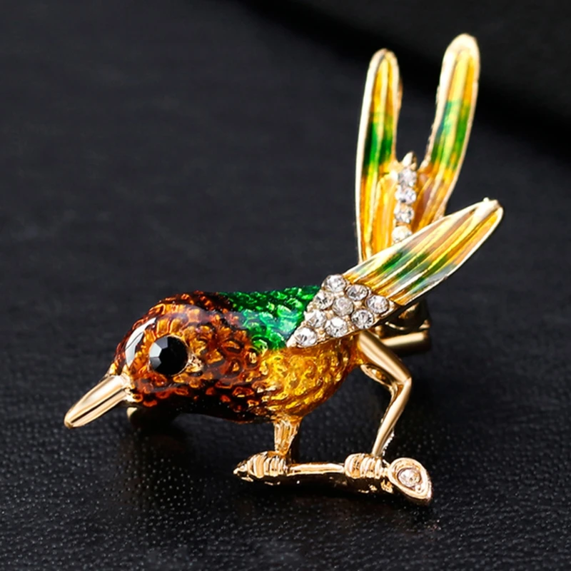 Colorful Bird Lapel Pins Fashion Enamel Badges Clothes Jackets Backpacks Decorations Funny Hard Pins Badge