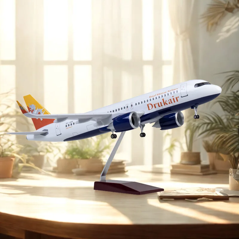 

1:80 Scale Aircraft 47cm Resin Model Plane A320neo Drukair Airways Diecast Airplanes With LED Lights Aviation Collection Hobbies