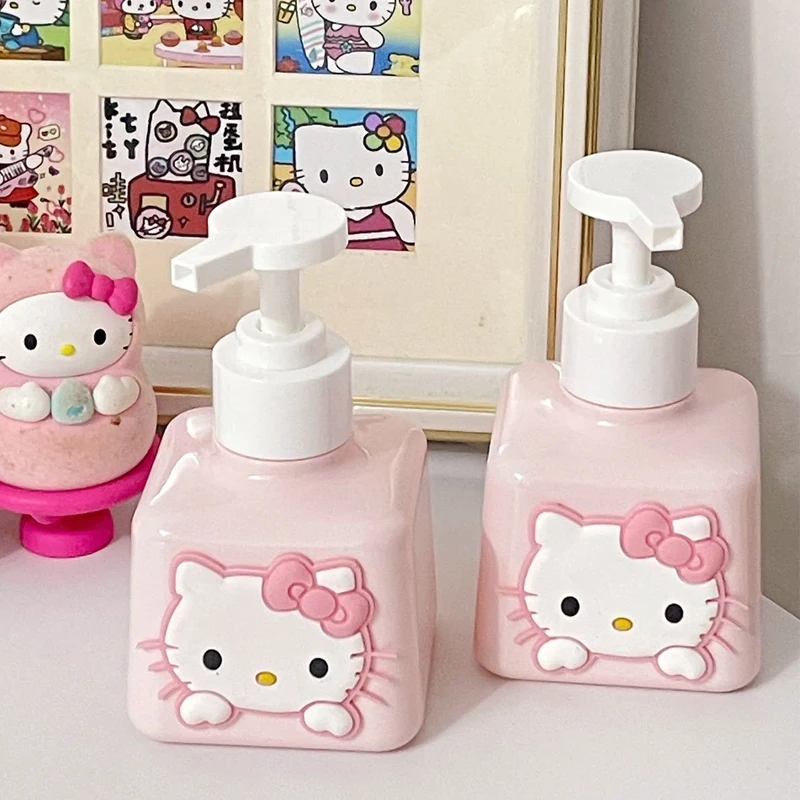 

Kawaii Pink Hello Kitty Pressing Bottle Ornaments Japanese Harajuku Hello Kitty Hand Sanitizer Pressing Bottle Bottling Gift