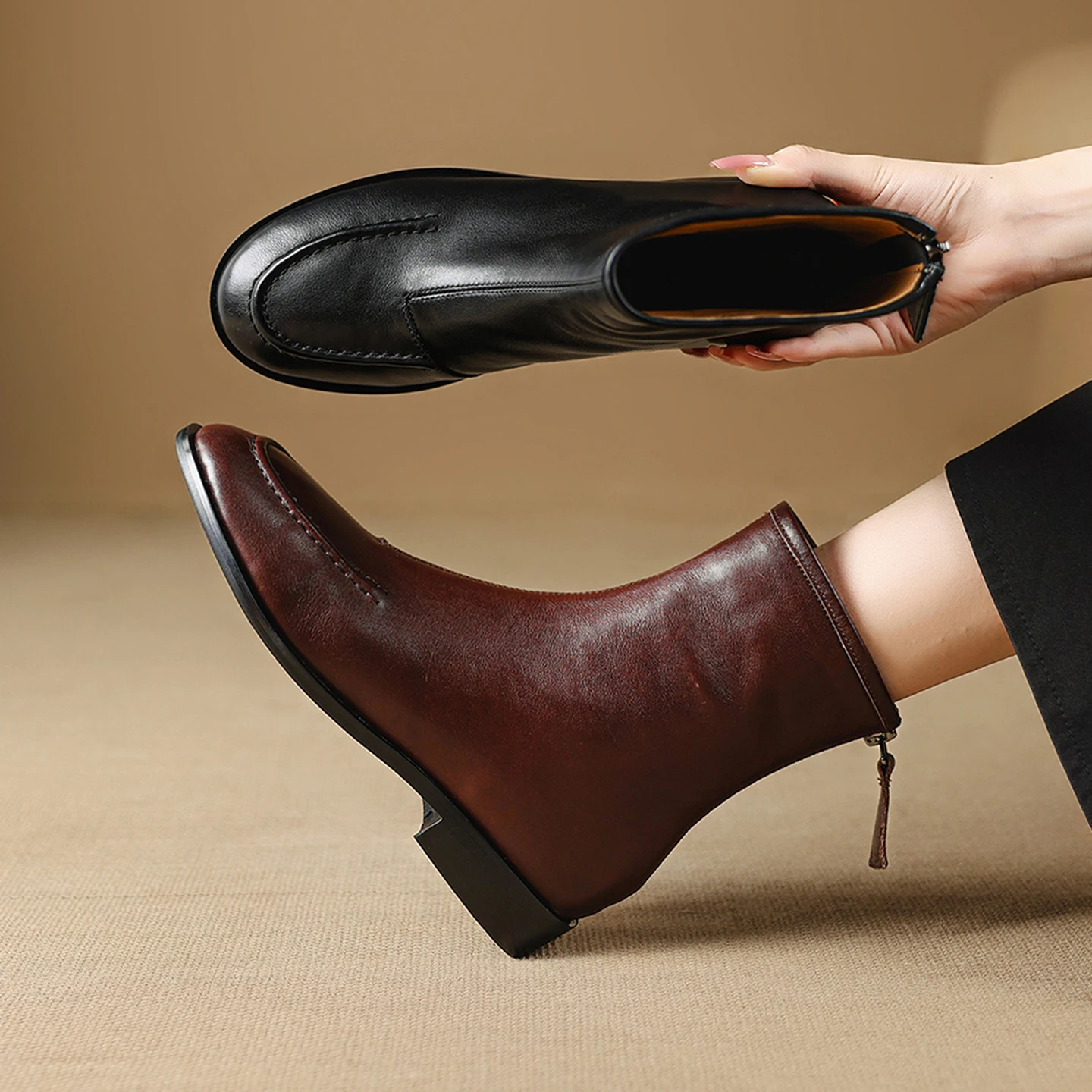 2026 new autumn winter women ankle boots natural leather plus size 22-25cm cowhide round toe low heel back zip short boots