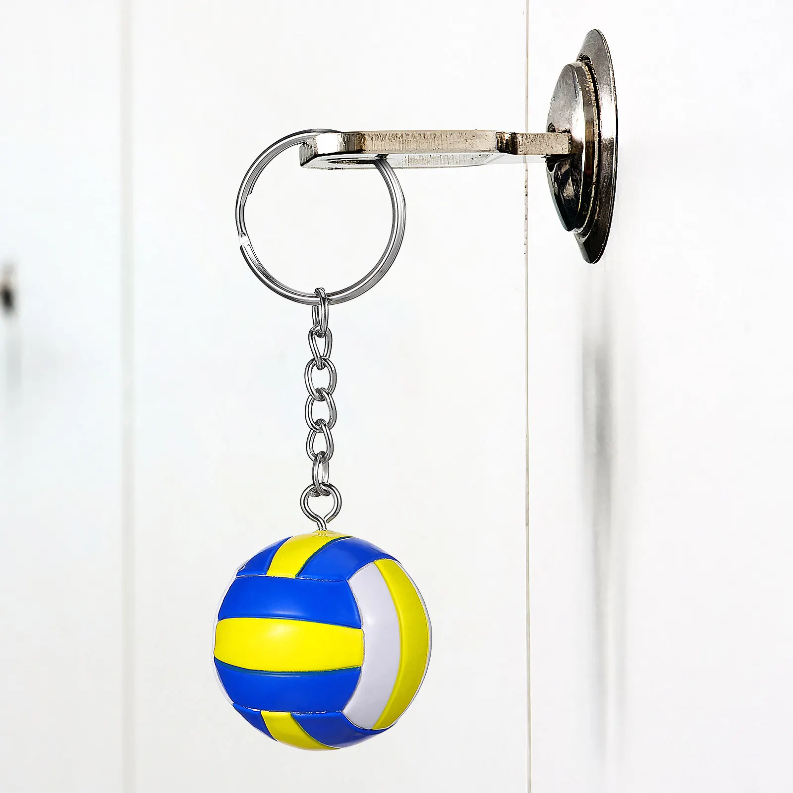 

3Pcs PU Material Volleyball Key Chain Simulation Design Sports Souvenir Bag Pendant Volleyball Player Accessory