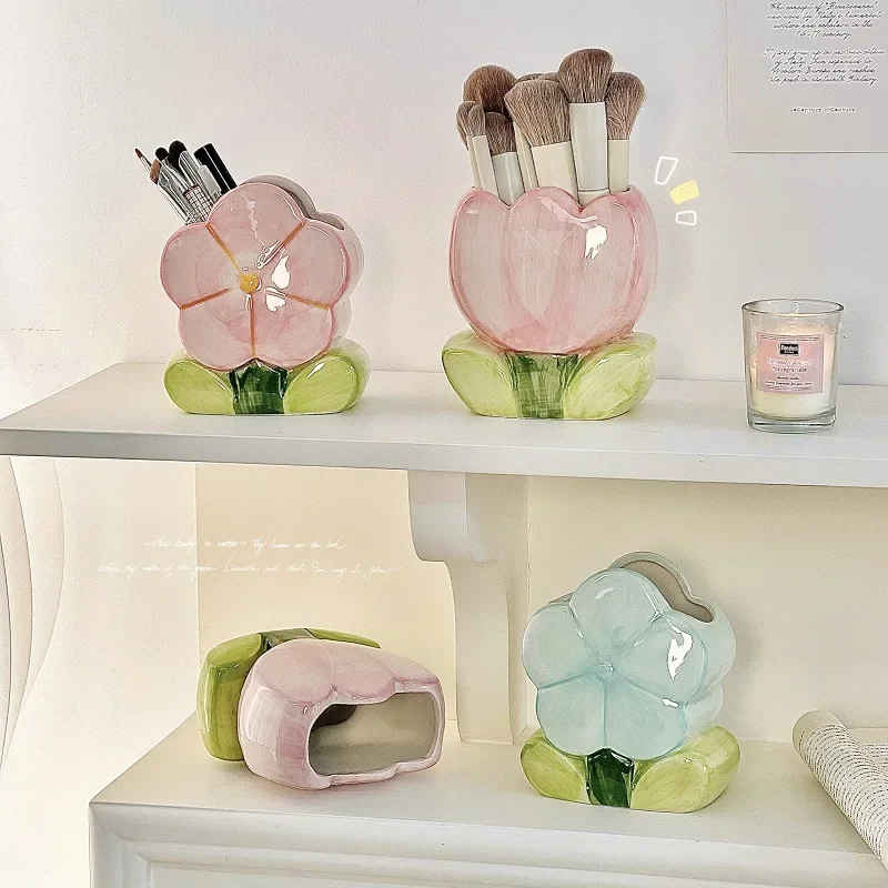 Flower Pen Holder Ceramic Desktop Decoration Cute Girl Desk Office Storage Box Stationery Shelf Storage Tank