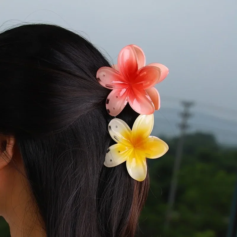 Cute Summer Gradient Flower Acrylic Hair Clip For Women Girls Sweet Ponytail Hair Claw Shark Hairpin Barrettes Hair Accessories