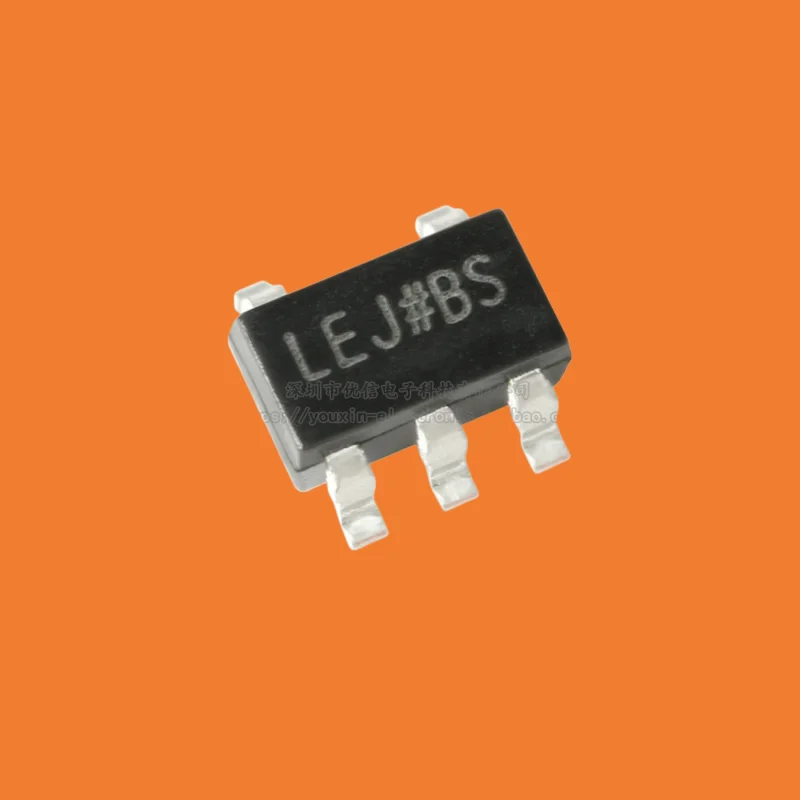 10pcs/Original genuine ADP150AUJZ-3.3-R7 SOT-23-5 150mA CMOS linear regulator chip
