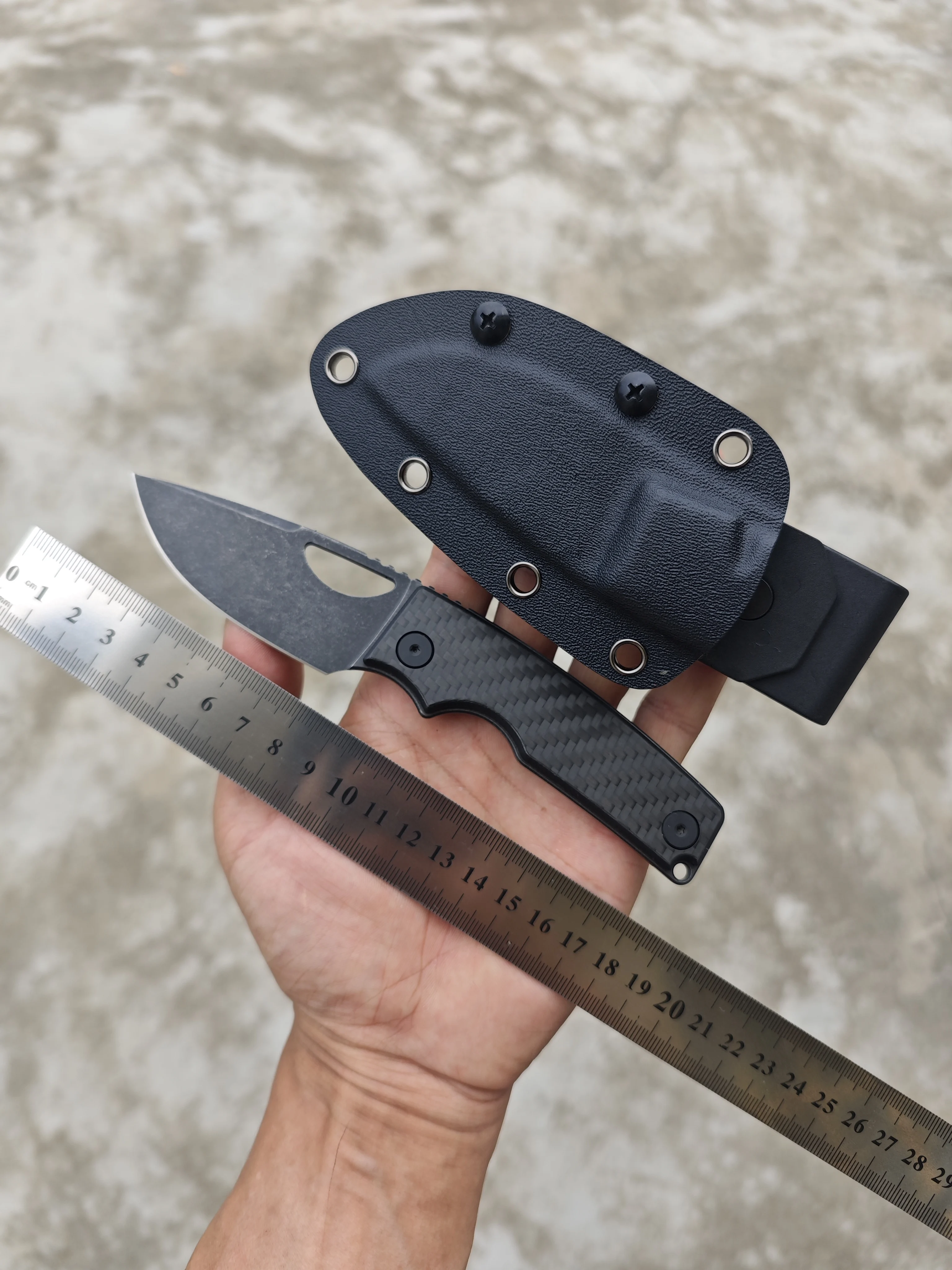 

WinterPudding OZ Rose Fixed Blade Knife 154CM Blade Carbron Fiber Handle Compact & Practical EDC
