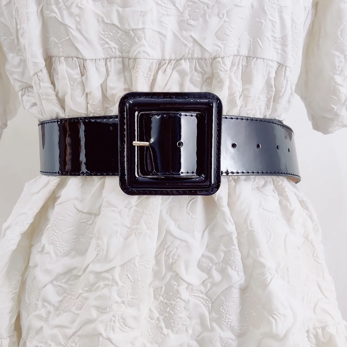 AAA137Designer Für Frauen Hohe Qualität Patent Leder Weibliche Gürtel Schwarz Korsett Gürtel 5cm Bund Rot Weiß Quadratischen Mund mode – Detail 2