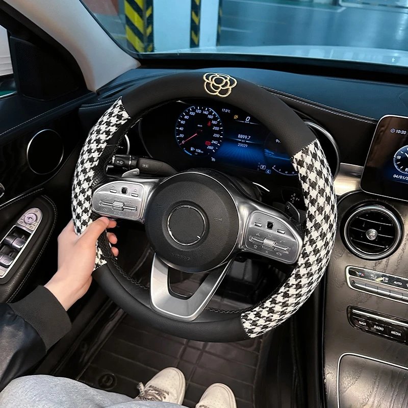 New Summer Anti-slip Four Seasons Universal Cotton Flax Lattice Camellia Fashion Car Steering Wheel Cover Car Handlebar Cover