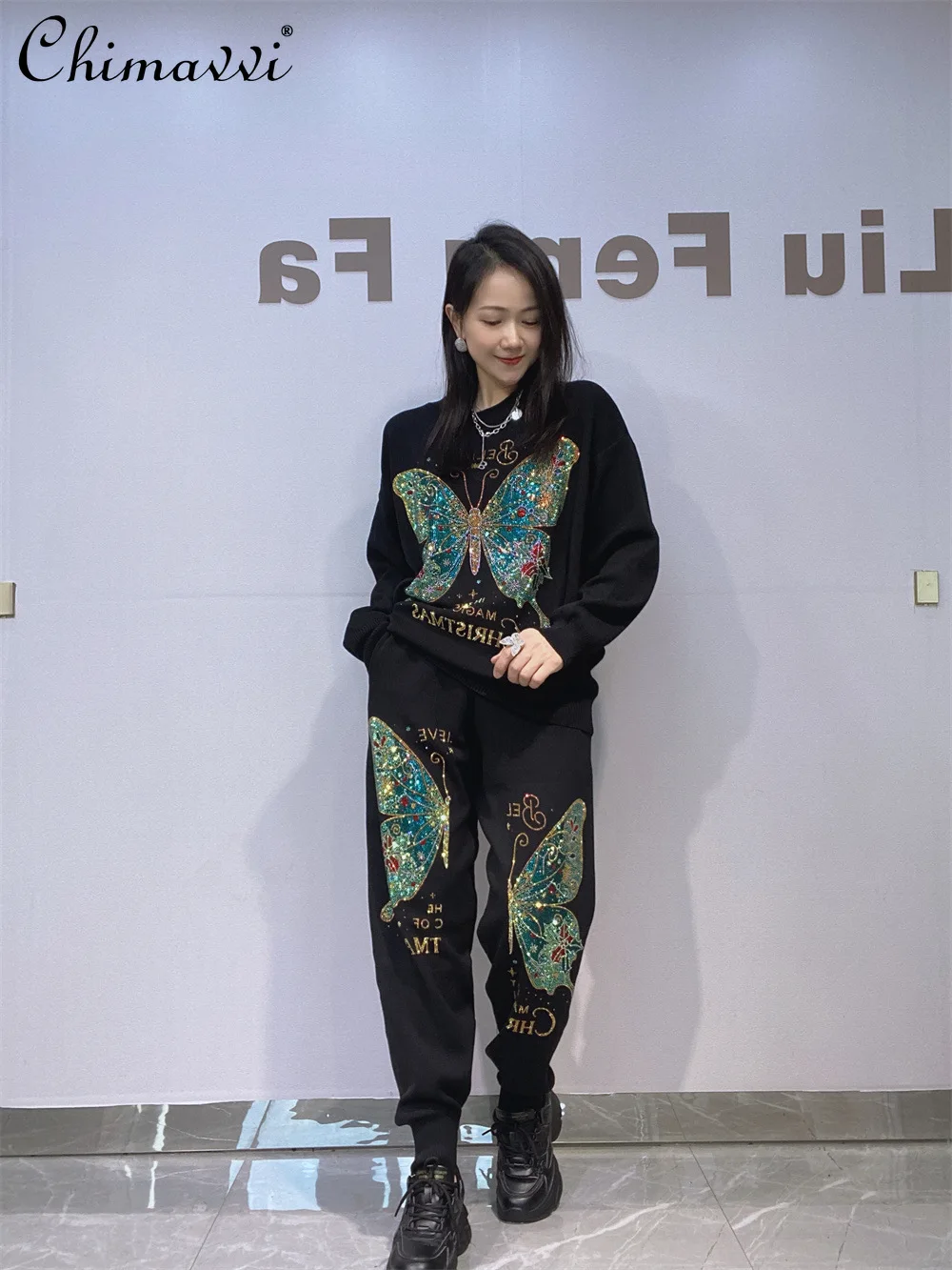 

Autumn New Fashion Round Neck Pullover Long Sleeve Top Pants Heavy Embroidery Rhinestone Knitted Two-Piece Women's Casual Outfit