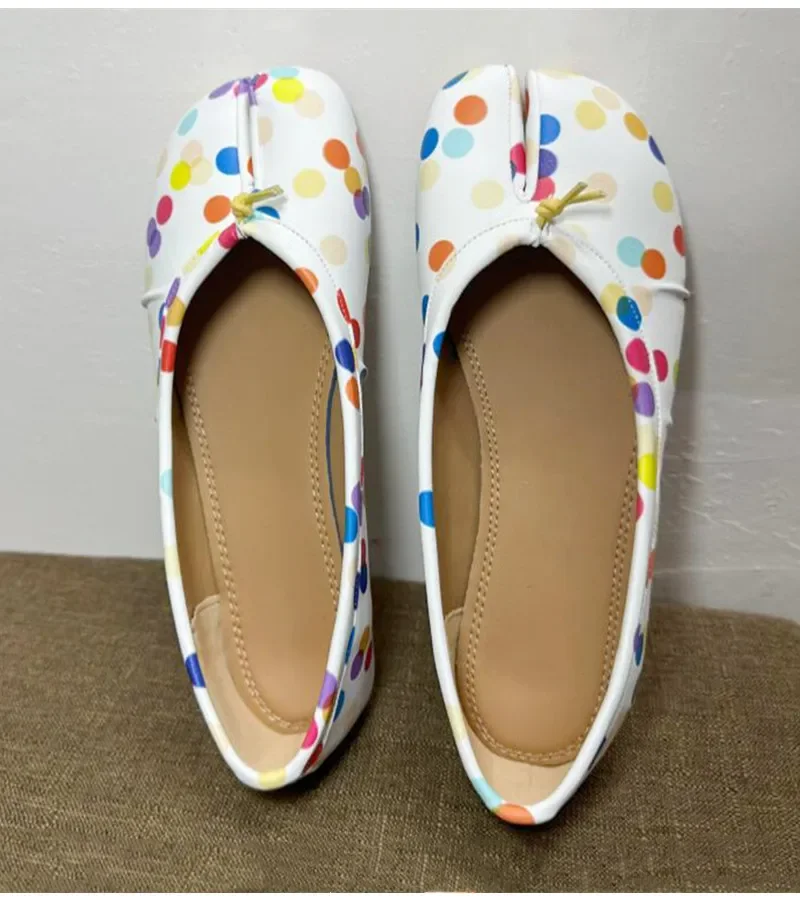 Split-Toe Damen Ballerinas Modische Tabi-Schuhe Lässige Slip-on Loafers Damen Plissierte Leder-Espadrilles Zapatillas Mujer – Detail 22