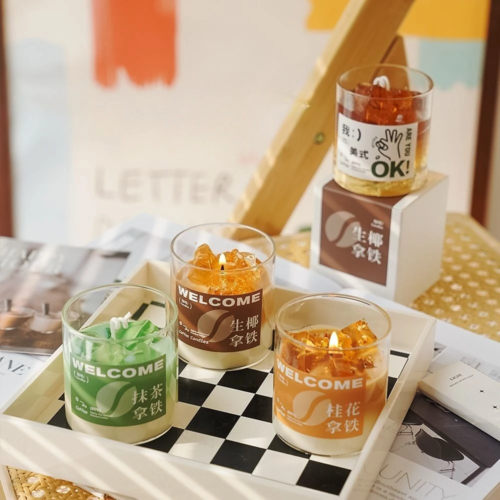 شمعة معطرة على شكل كوب قهوة مصنوعة يدويًا من شمع الصويا مع تصميم مكعبات الثلج لديكور المنزل هدية مريحة للعلاج العطري لمحبي القهوة