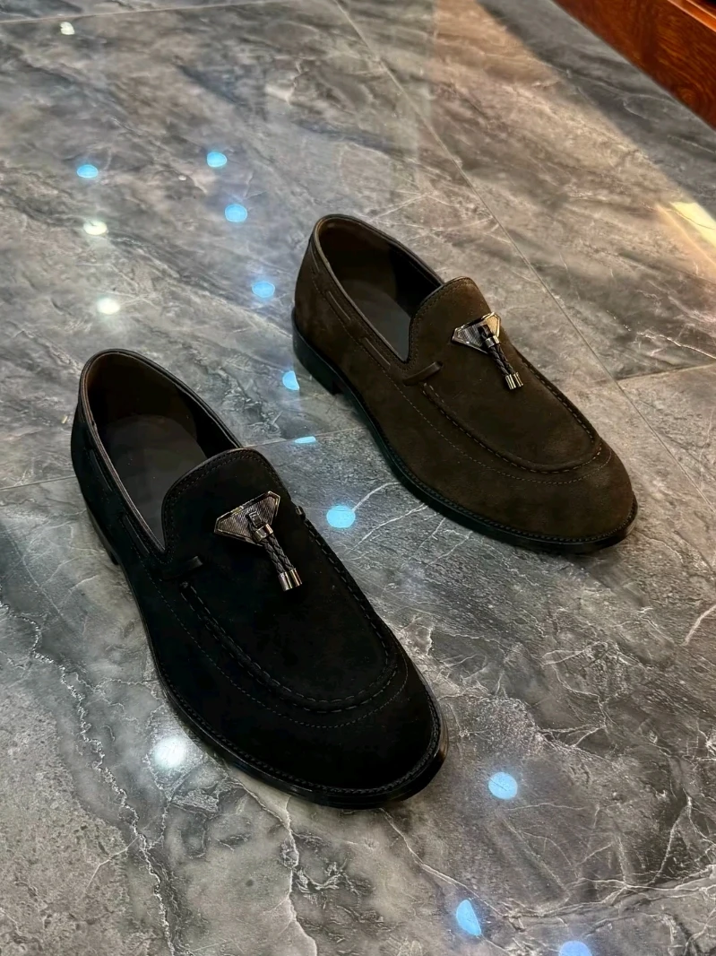 

New 6805 Men's Casual Comfortable Pure Leather Shoes High Quality Fashionable Versatile Business High-End Feeling Handsome