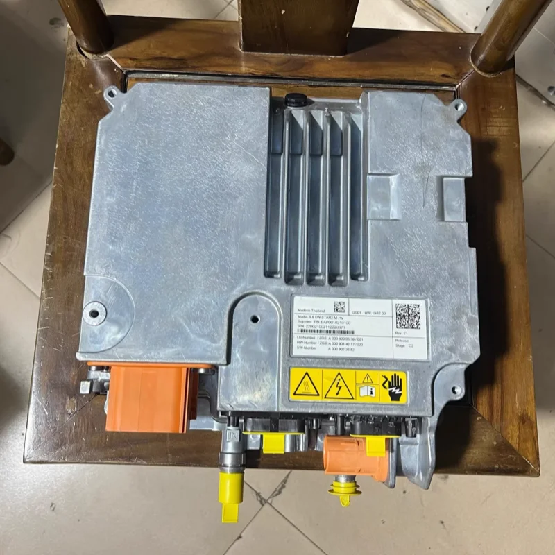 

Новый зарядный блок/контроллер для W293, W243, EQB 250, EQC 4MATIC, EQA 300 с гарантией 1 год