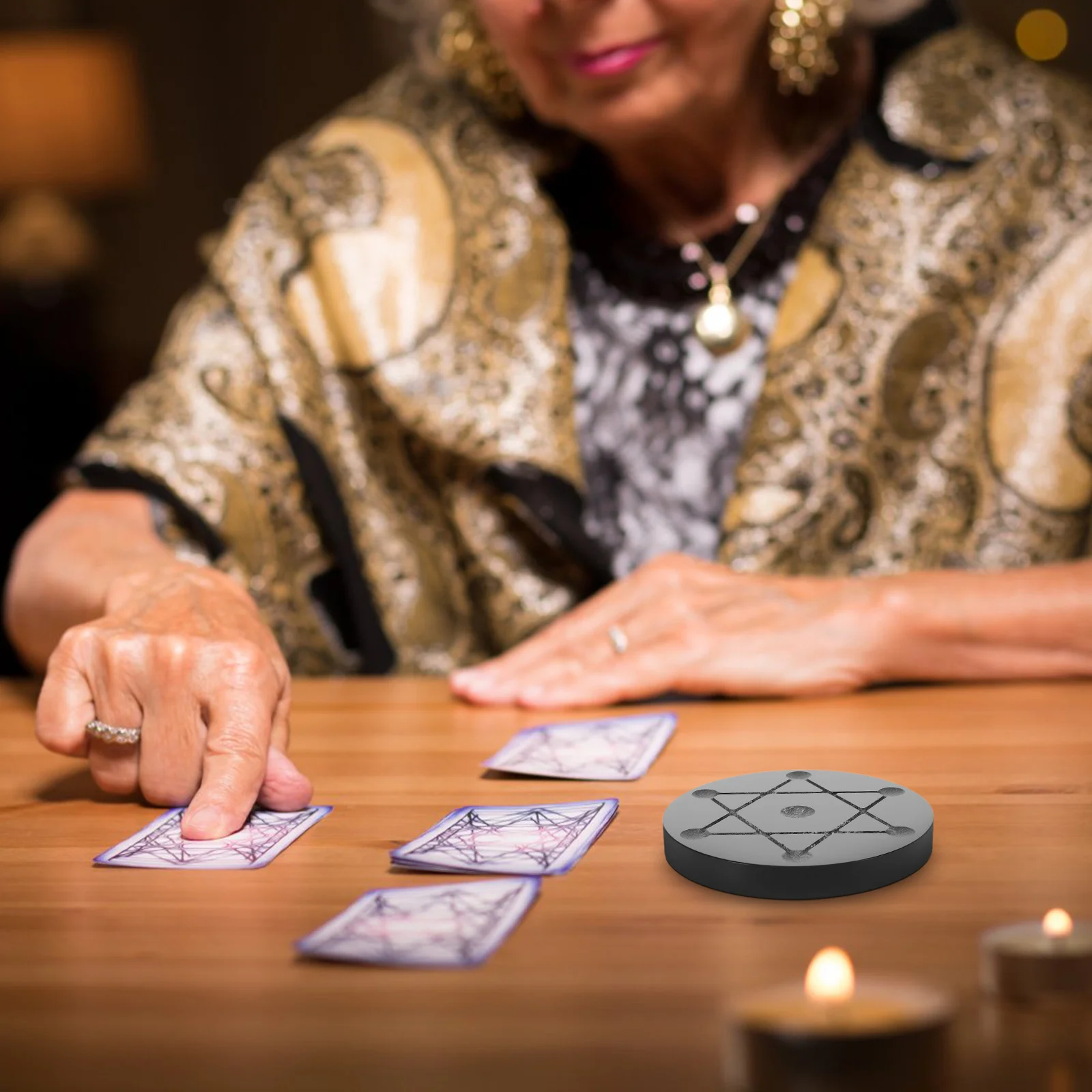 

Delicate Crystal Display Plate Obsidian Jewelry Organizer Safe Gift for Friends Family Crystal Ball Base