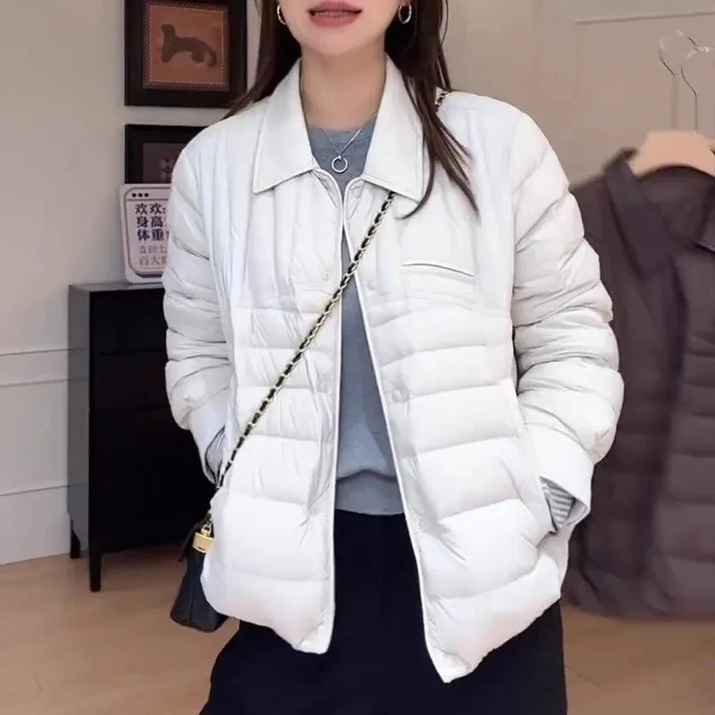 

Легкое короткое пуховое пальто, женские парки, зима 2026, новая модная теплая хлопковая стеганая куртка с лацканами, верхняя одежда, темпераментная верхняя одежда, женская