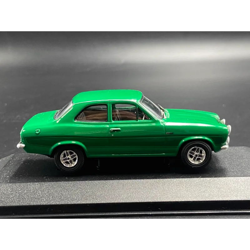 다이캐스트 코기 1:43 스케일 포드 에스코트 Mk1 Rs2000 녹색 합금 자동차 모델 소장 장난감 선물 기념품 디스플레이 장식품
