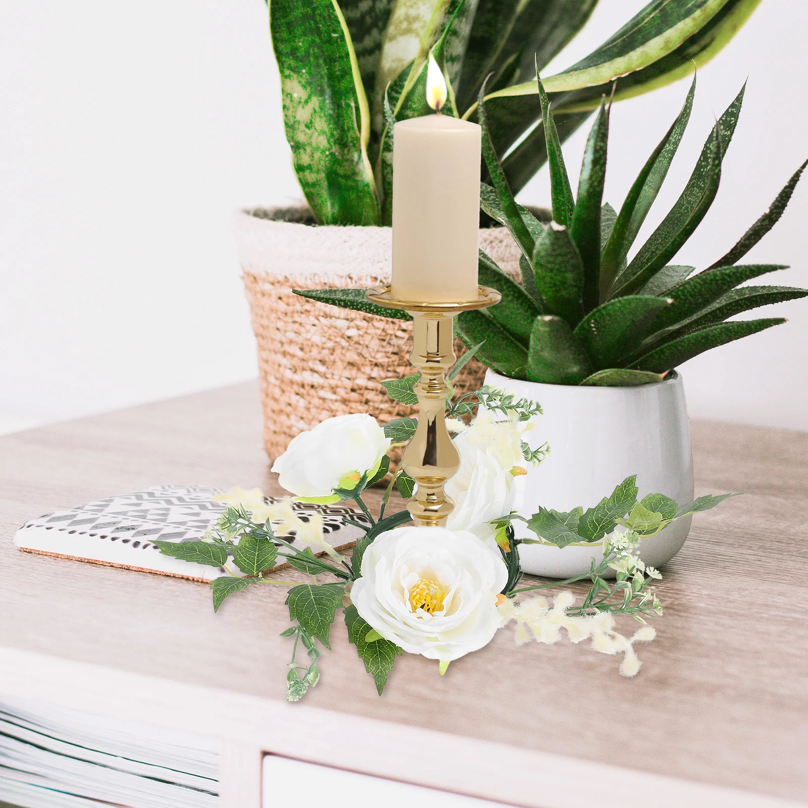 

Artificial Flower Ring Wreath Realistic Leaf Rings for Home Party Spring Summer Wedding Table Decoration