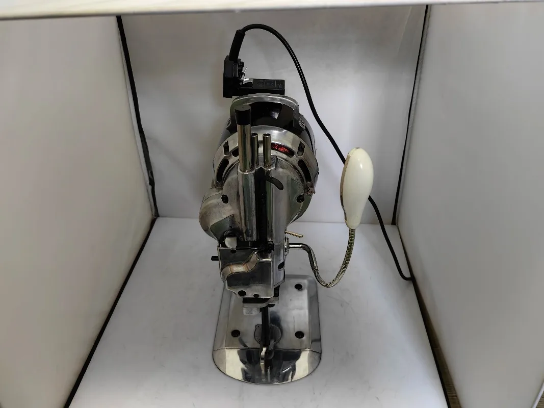 8 Inch Vertical Str…