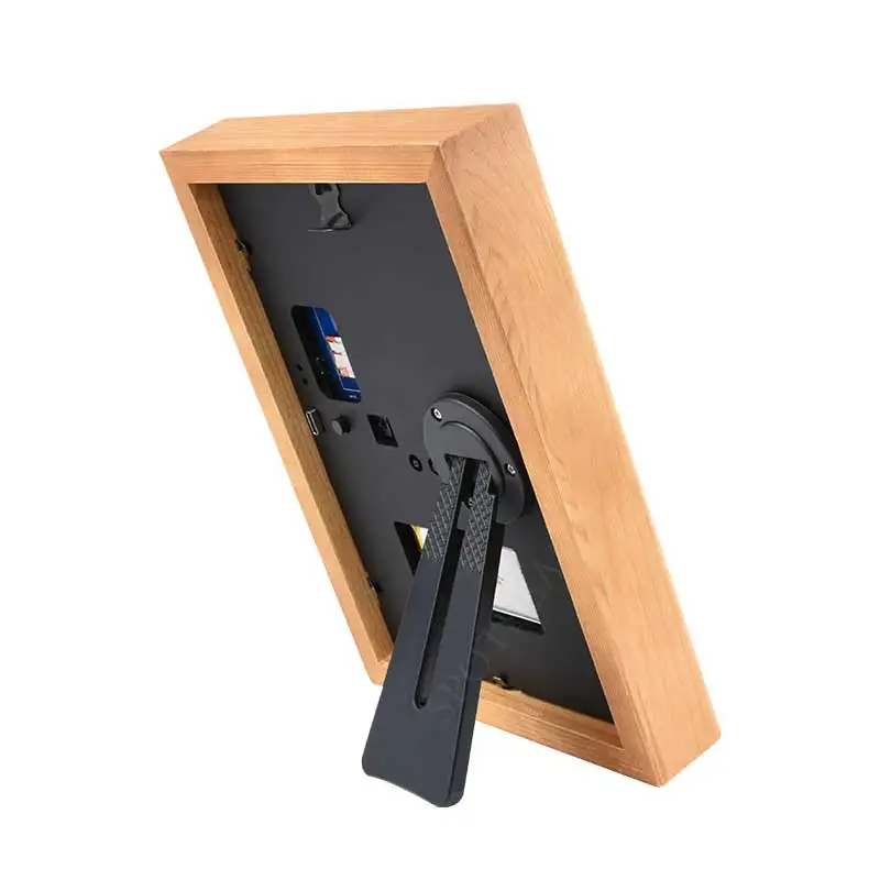 Picture 4: Raspberry pi RP2350 7.3inch E6 Full Color E-Paper Display Screen electronic photo frame PhotoPainter(B) Programmable 800×480