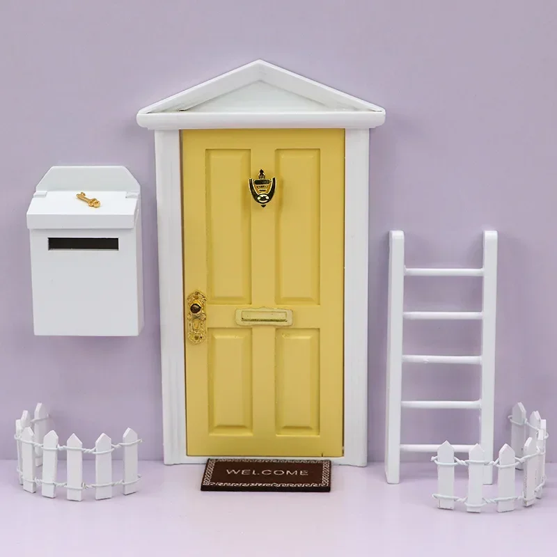 Porte Miniature 1/12 En Bois – Style Elfe Pour Maison De Poupée – Cadeau Créatif Dès 3 Ans – 18 X 9 Cm