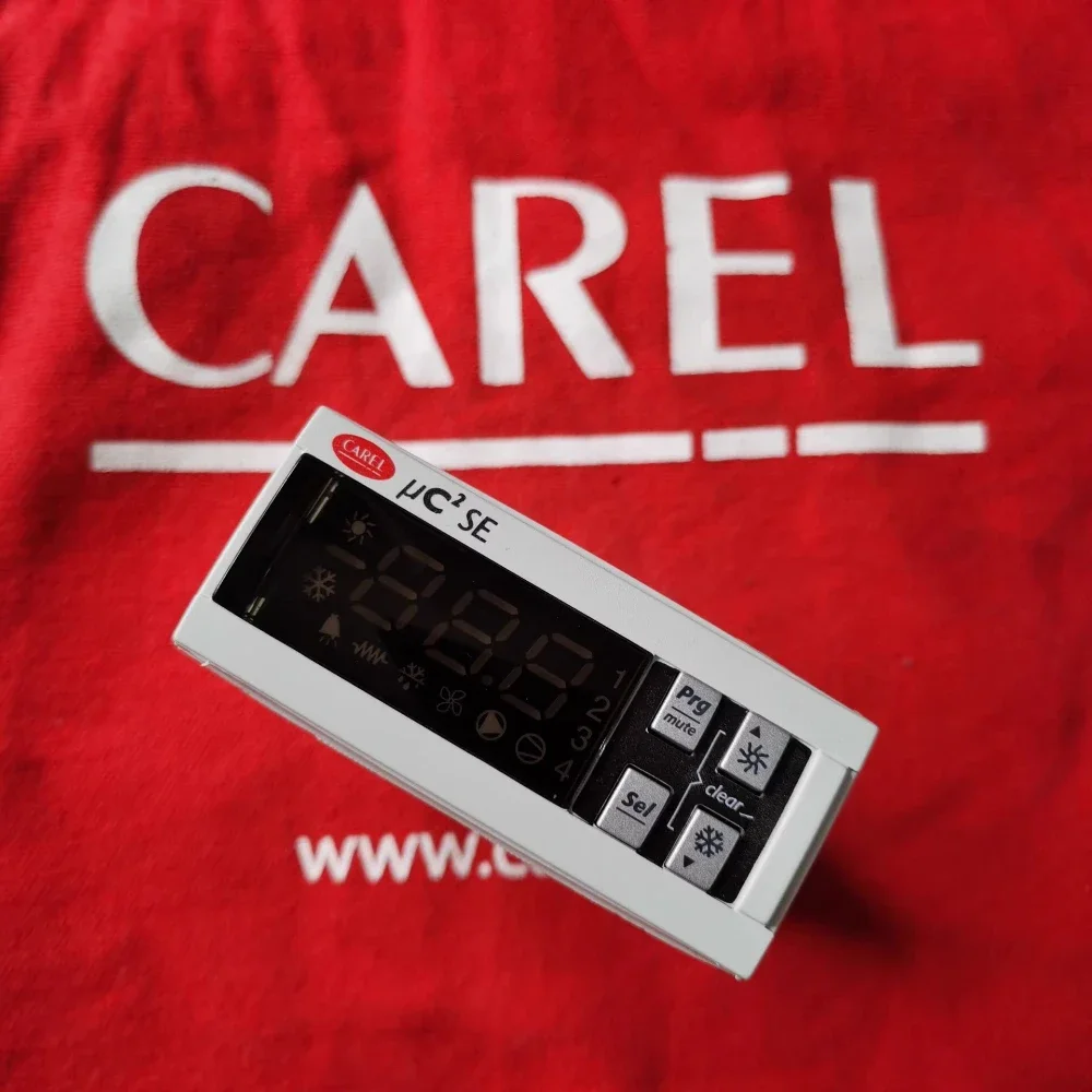 CAREL MCH2000031 Temperature Controller New Original