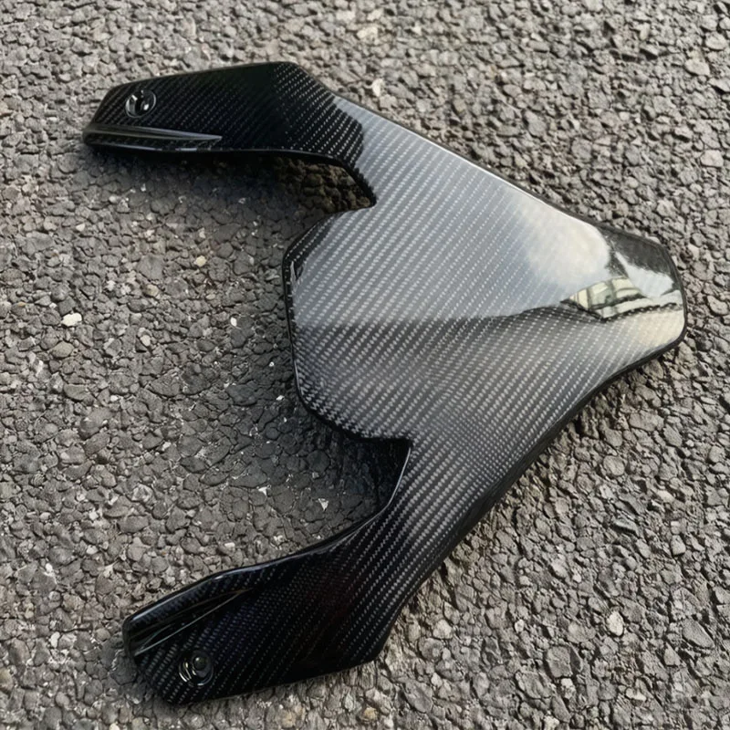 

For BMW F900XR 2021-2024 3K carbon fiber Modification accessories on the upper part of the front fairing