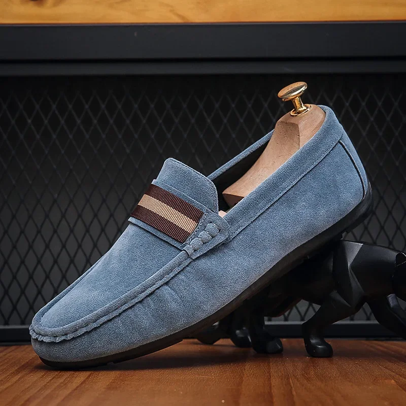 Mocasines de diseño de marca para Hombre, Zapatos informales de ante, sin cordones, planos, ligeros, para primavera y verano