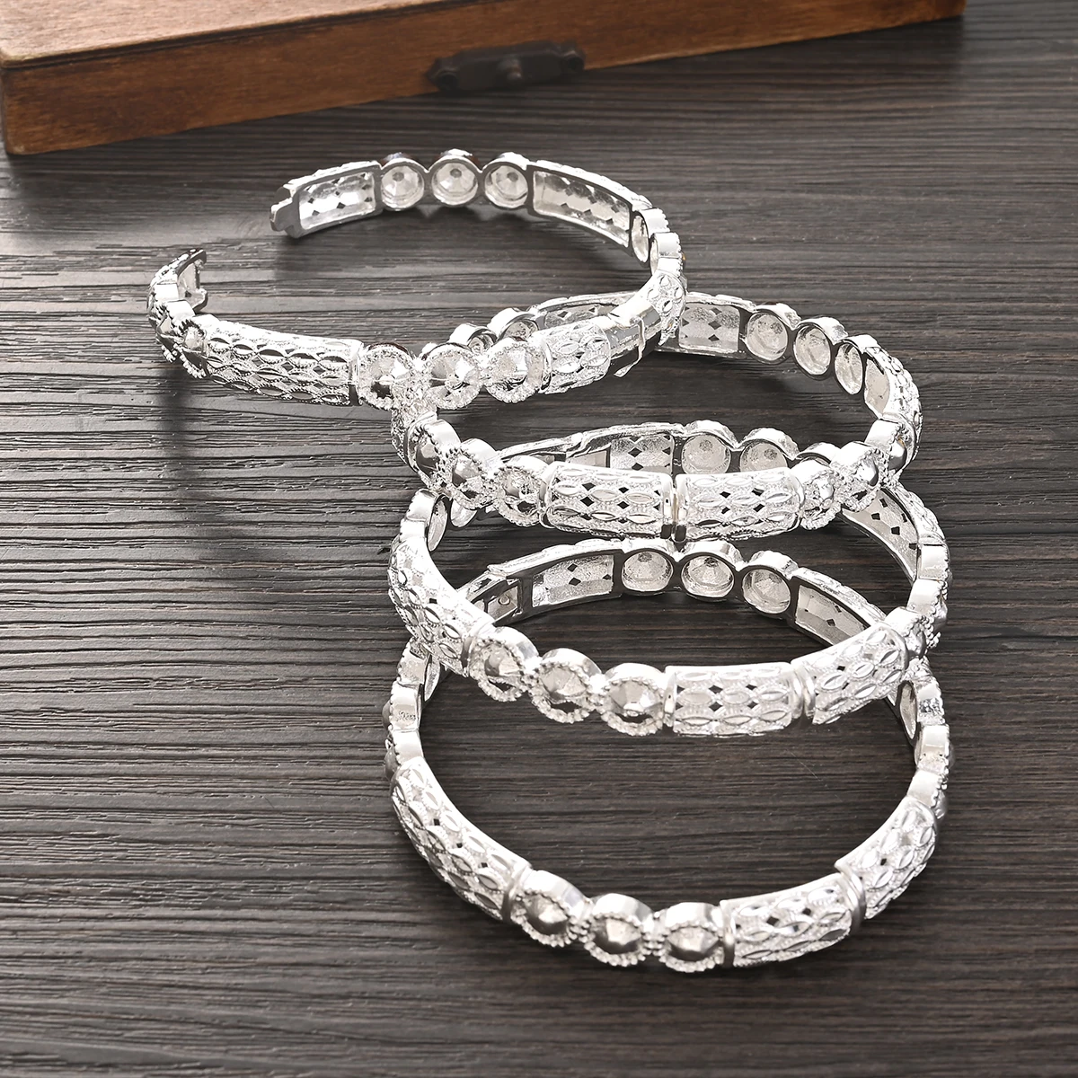 10mm Silver Color New Wedding Bangle For Women Bride CanOpen Bracelets Indian/Ethiopian/france/African/Dubai Jewelry gifts