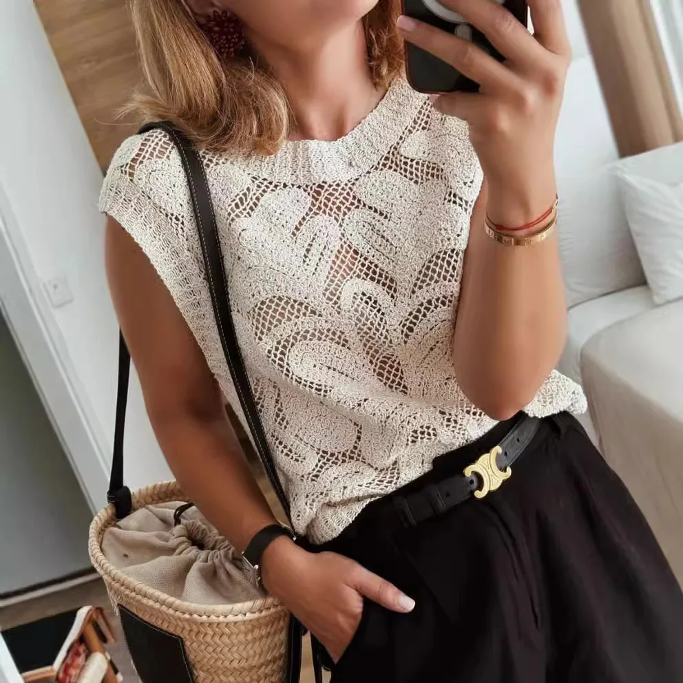 

High Street Knitted Vest Women Tops Summer New O-neck Sleeveless Hollow Out Floral Weaving Tops Solid Color Jacquard Pullover