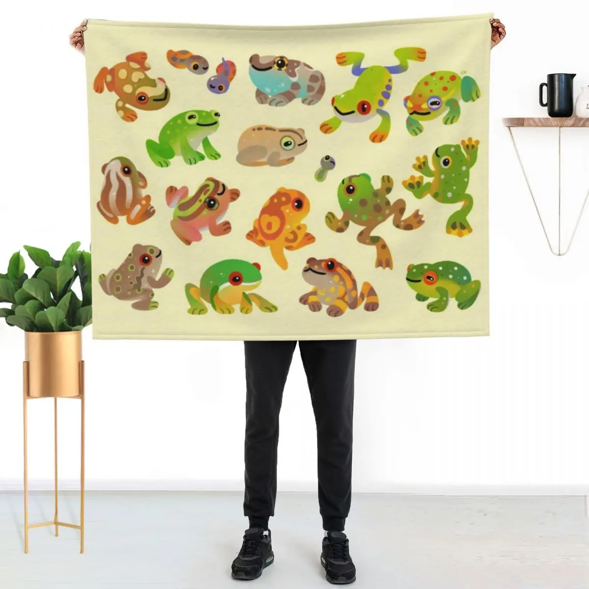 

Tree frog Throw Blanket Cozy Light Blanket for Travel Camping Picnic