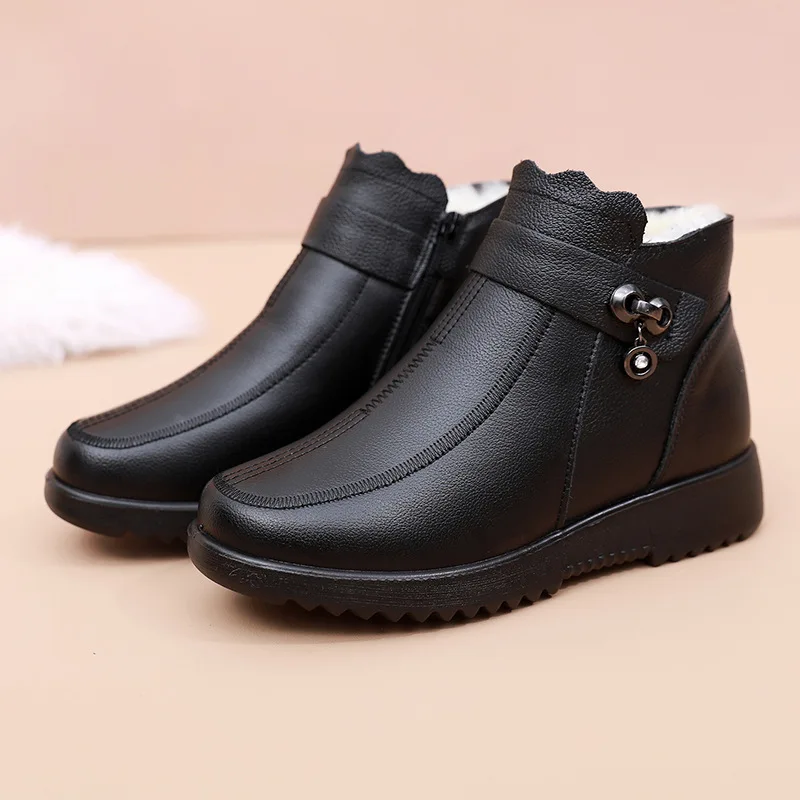 Winter Women's Shoes Genuine Leather Fashion Ankle Boots Women Thick Plush Warm Outdoor Casual Flat Shoes Mother Snow Boots