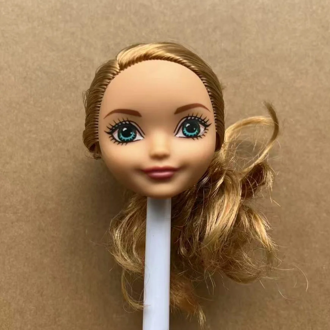 Główki lalek potworów z wielokolorowymi włosami i skórą, akcesoria do lalek kolekcjonerskich, oryginalne figurki lalek.