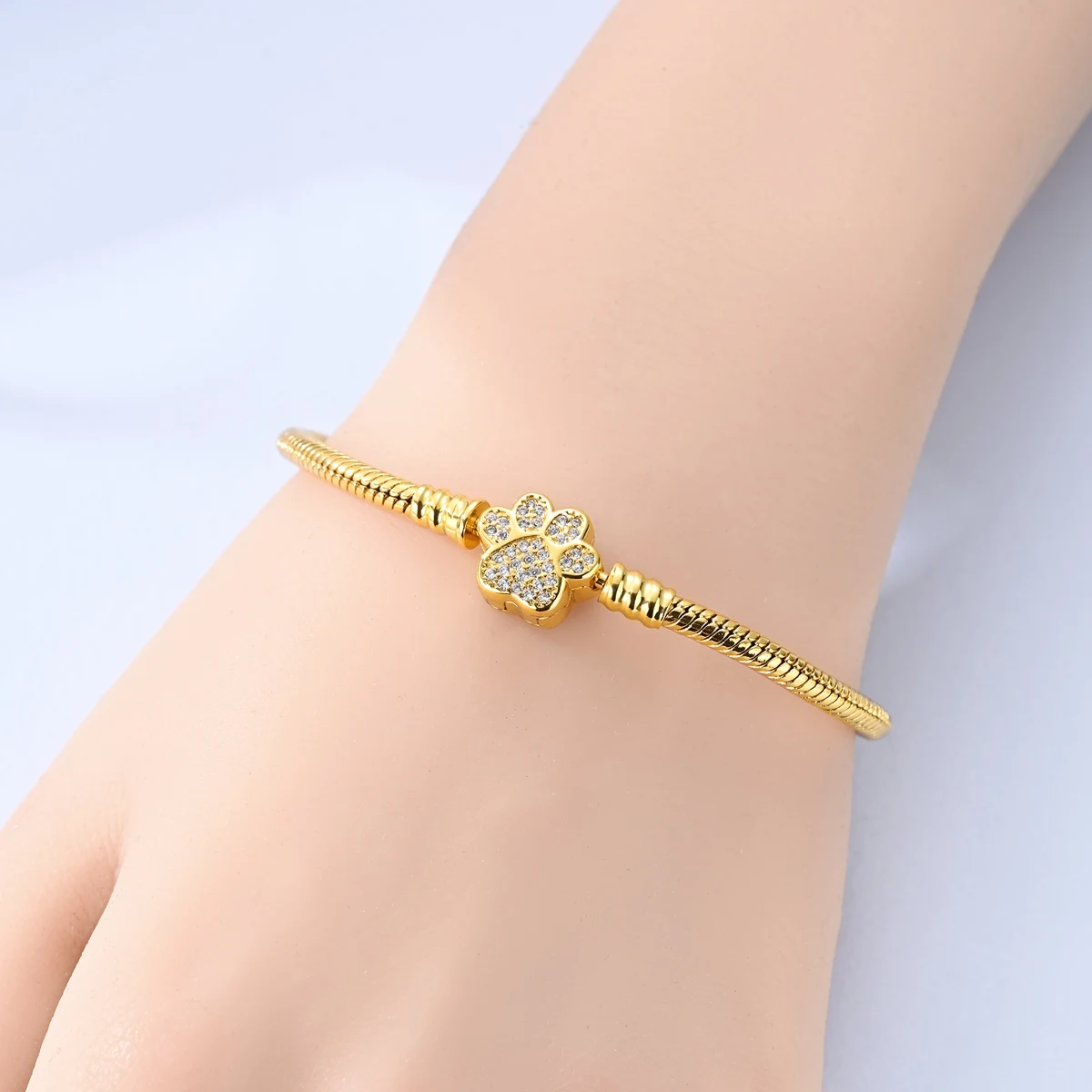 Thumbnail 4 - #46 Compare Pendant Bracelets Before You Buy