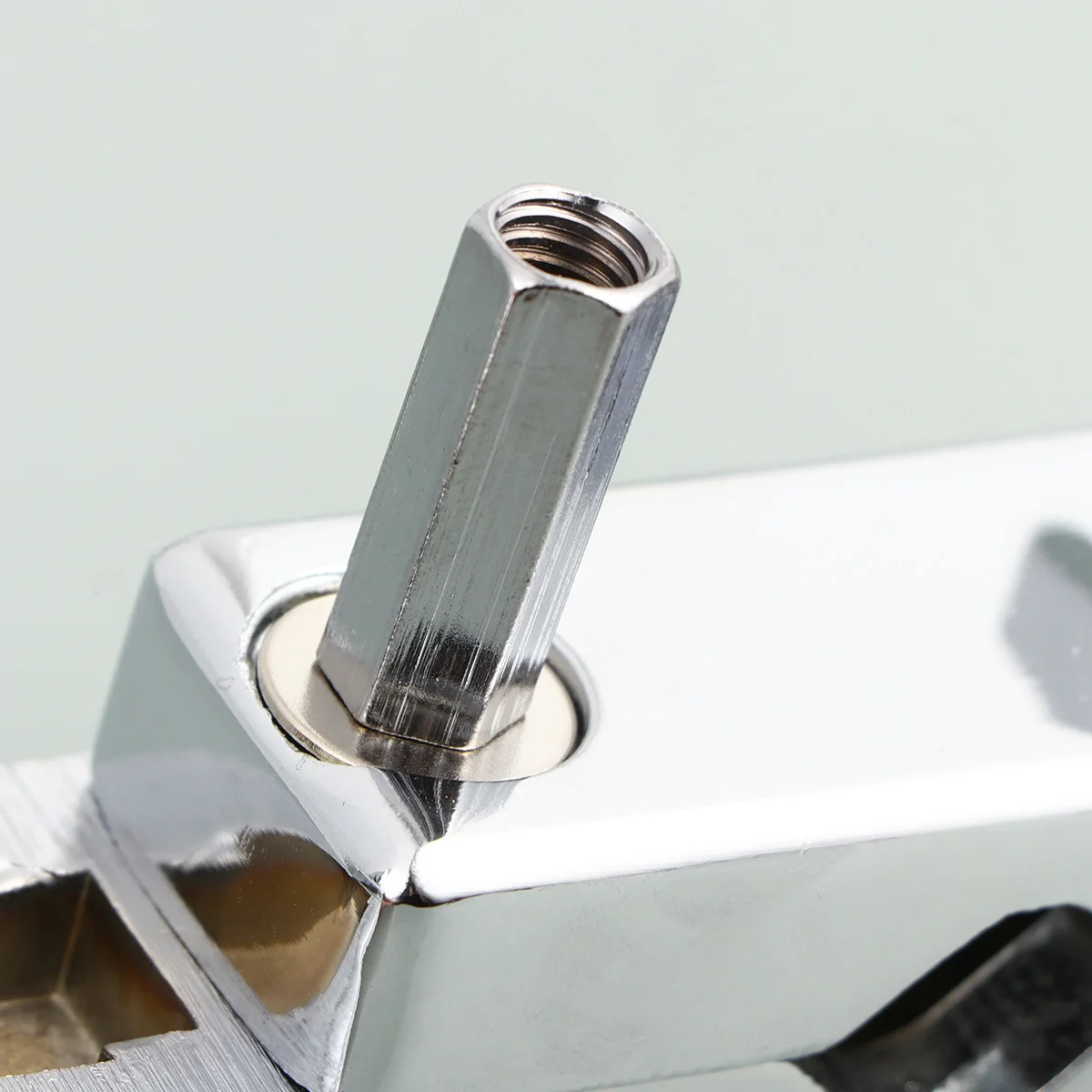 

1Pcs Zinc Alloy Drum Holder Multi-Function Balance Clamp Double Mouth Clamp Adjustable Drum Accessory Silver Instrument Room