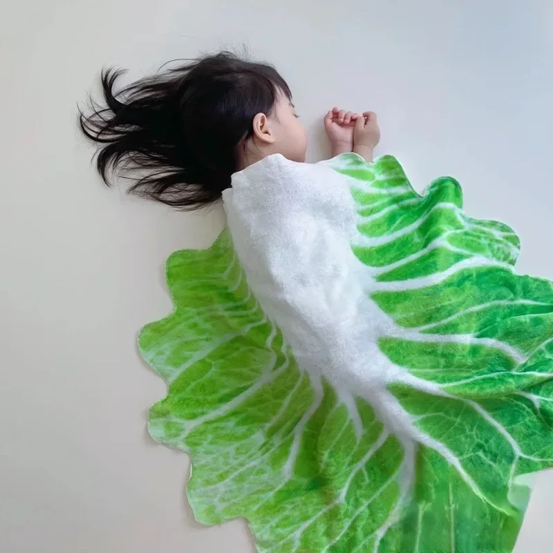 Soft Cabbage Leaf Throw Blanket Novelty Vegetable Pattern Flannel Blanket for Photography Prop and Nursery Bedding Accessory