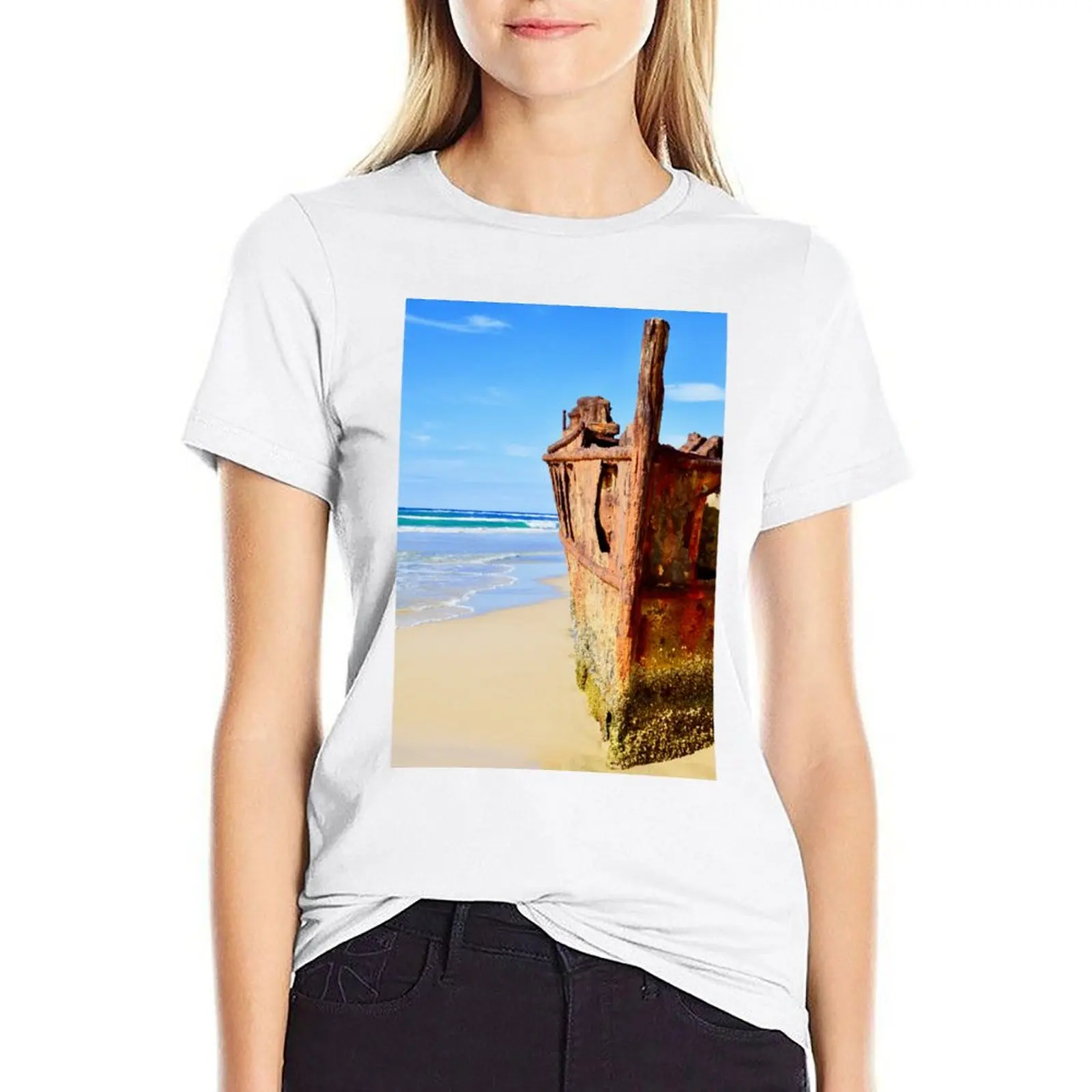 

Ship Wreck T-shirt female Aesthetic clothing t-shirts for Women graphic tees