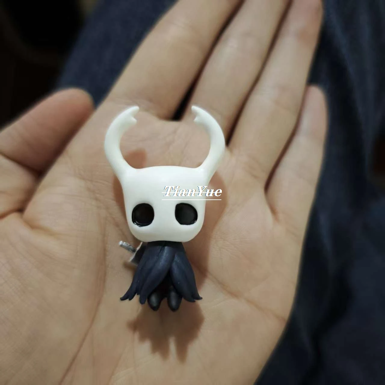 Mini The Knight Model Figure toy Hollow Knight  Christmas Gift 4.5cm