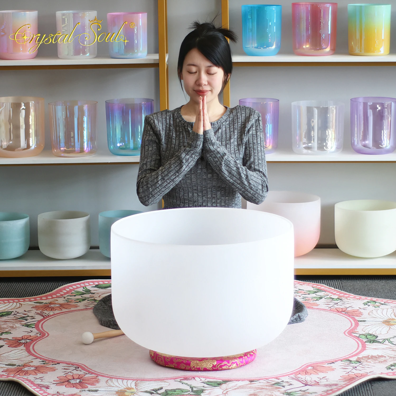 

Хрустальная чаша Crystal Soul 22 дюйма: настраиваемая большая хрустальная чаша для интерактивной звуковой ванной и медитации