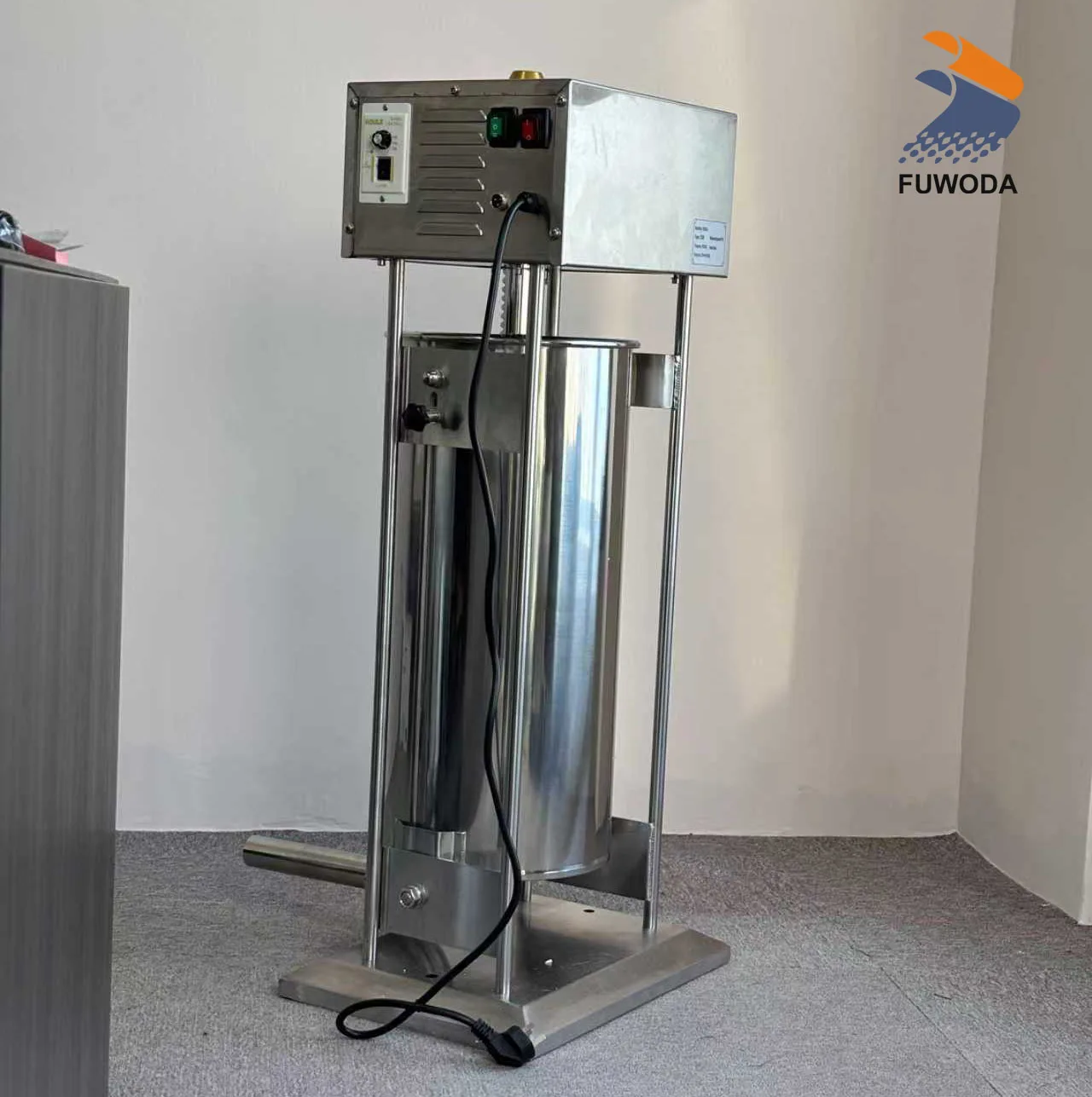 

Fully Automatic 120W 10L/15L Stainless Steel Sausage Stuffer Hot Dog Maker Machine Sausage Filler