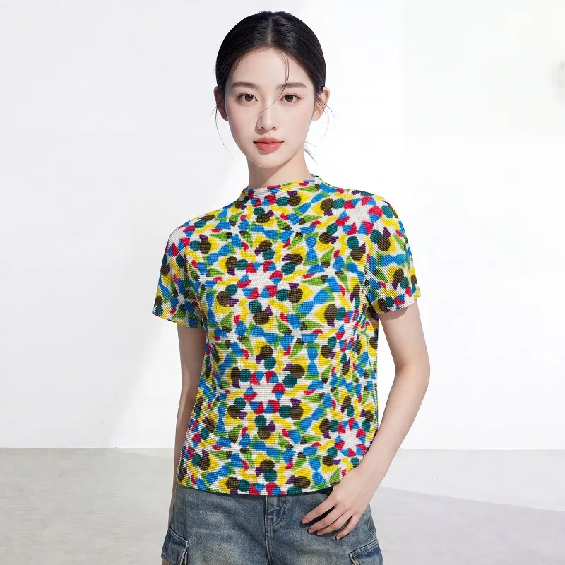 Miyake Pleated 2026 New Fashion Clothing American Style T-Shirt for Women Summer Thin Short Sleeve Pleated Top Women's Clothing