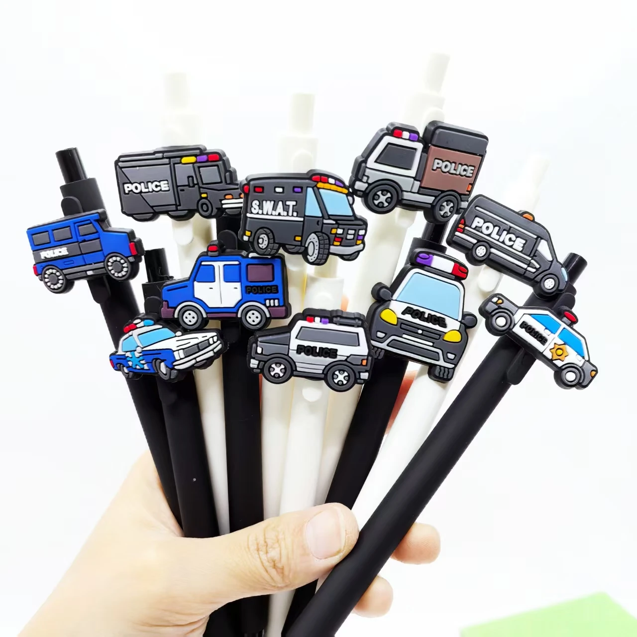 

10 шт., шариковая ручка из креативной полицейской машины, канцелярские принадлежности для студентов, случайные стили